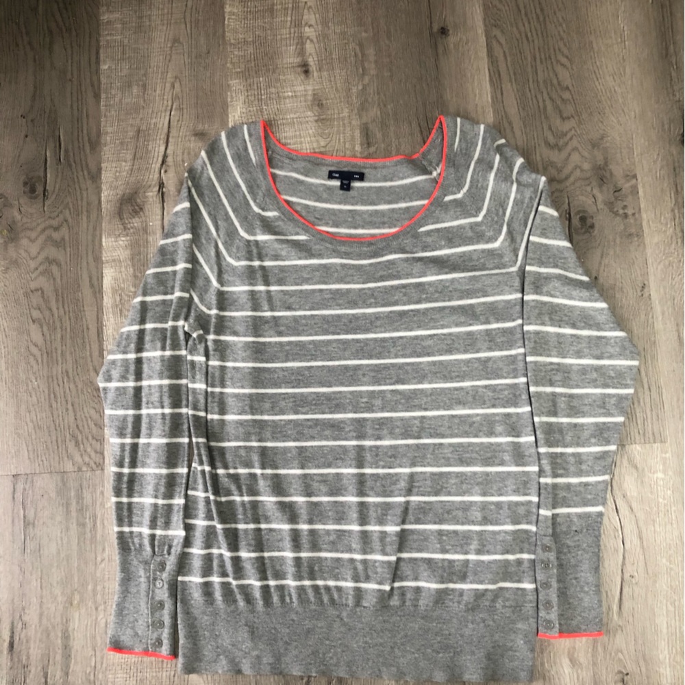 Striped GAP sweater